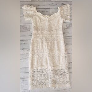 EUC Soieblu Lace overlay dress